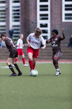 Bild 246 - wBJ Walddoerfer - St. Pauli : Ergebnis: 6:0